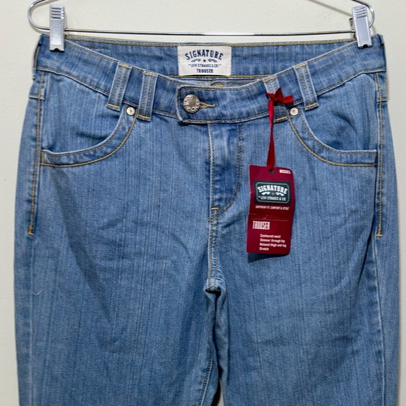 NWT Signature by levi Strauss & co || Woman’s blue trouser jeans size 6 - Picture 5 of 10